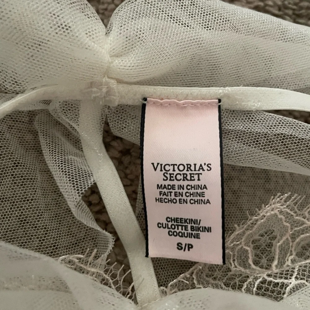 Beautiful Light Blush and Cream panty - Picture 3 of 3